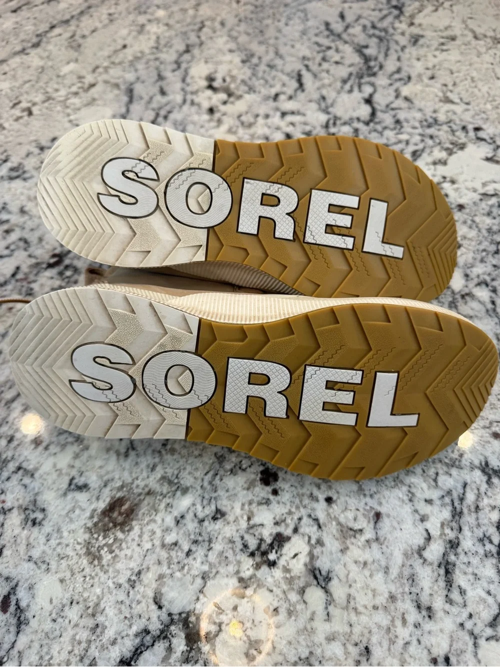 Sorel Out N About Plus Waterproof Duck Boots Tan Cream 9.5